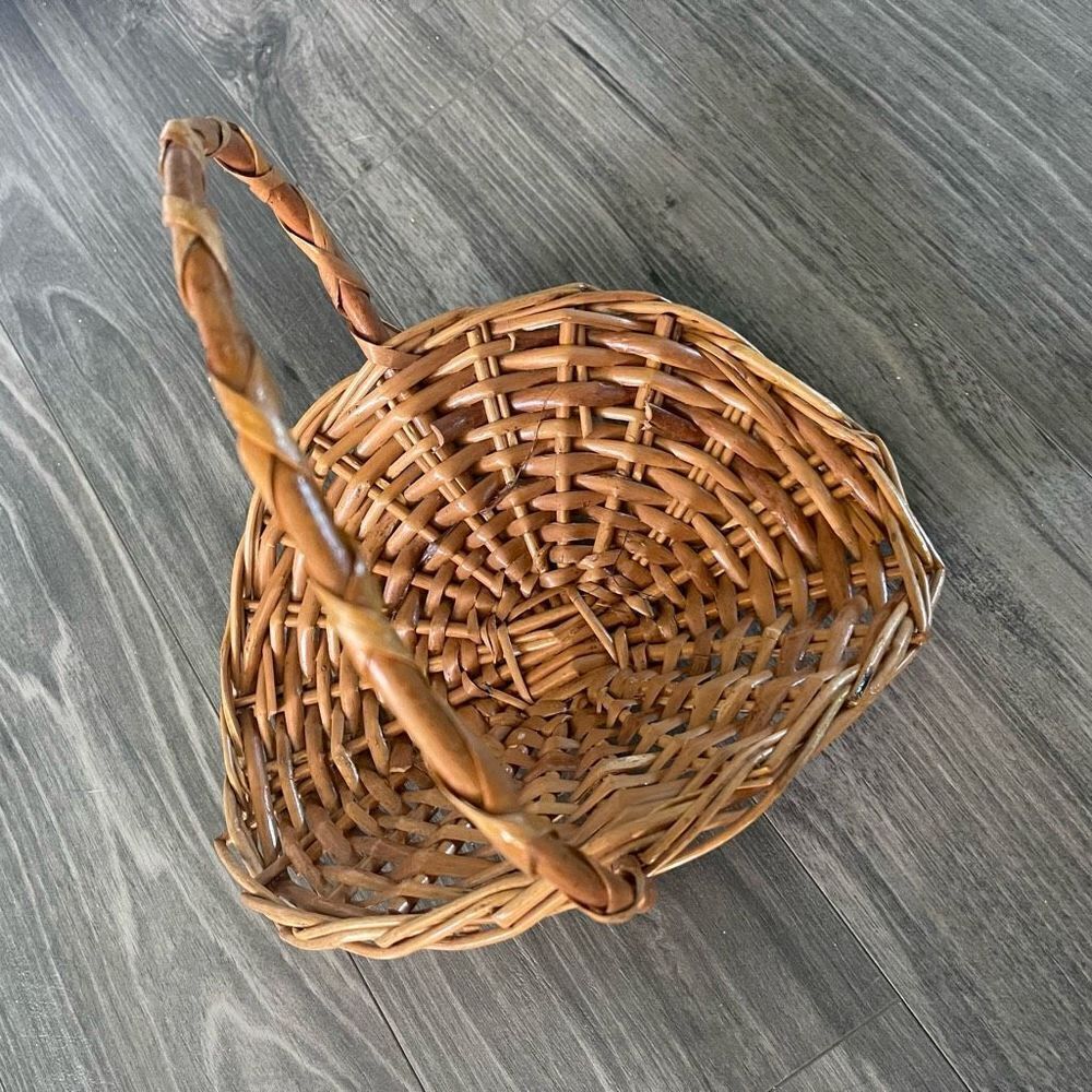 Small size wicker open basket
